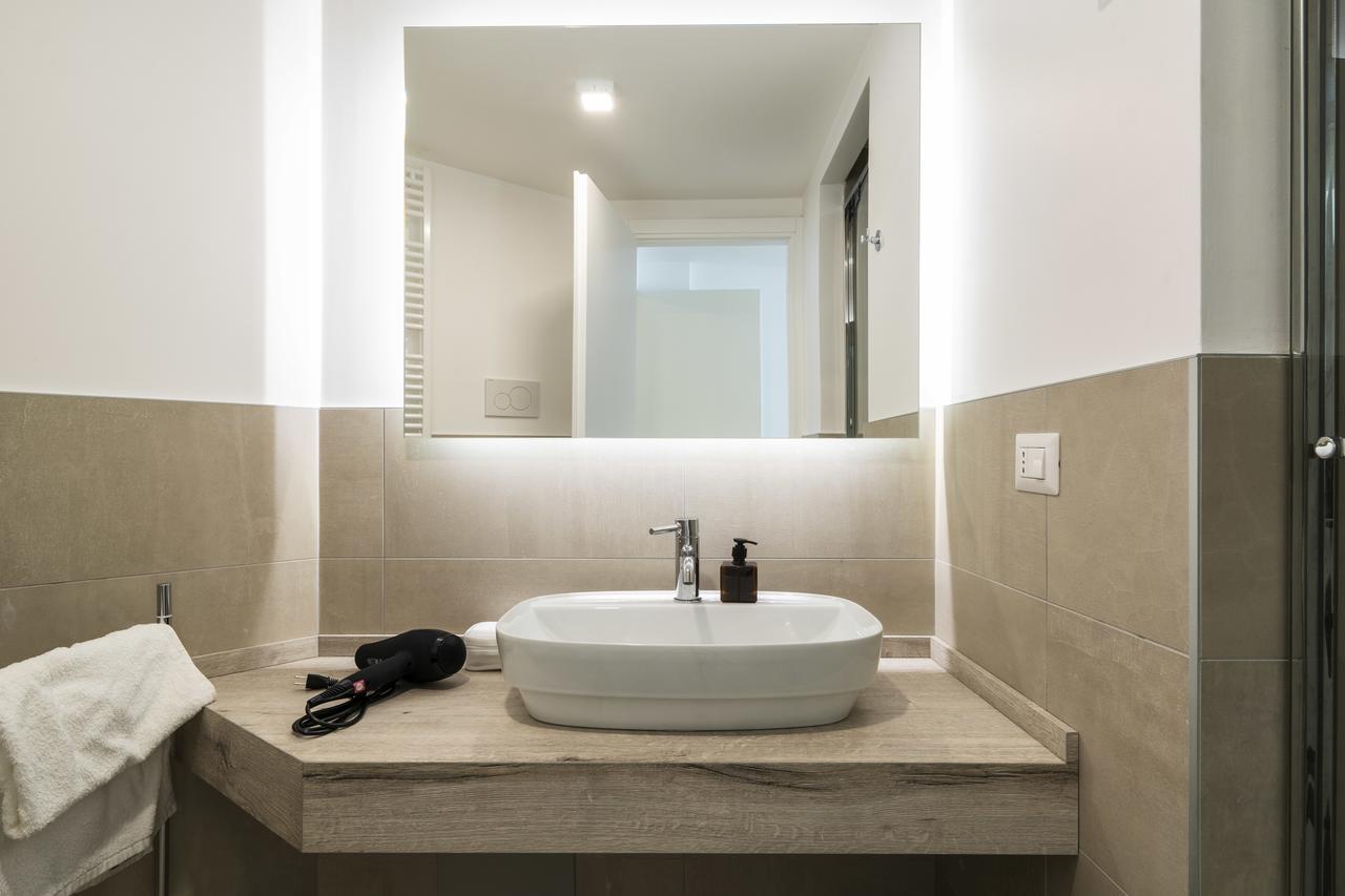 Ferienwohnung Residenza Cornaggia Mailand Exterior foto