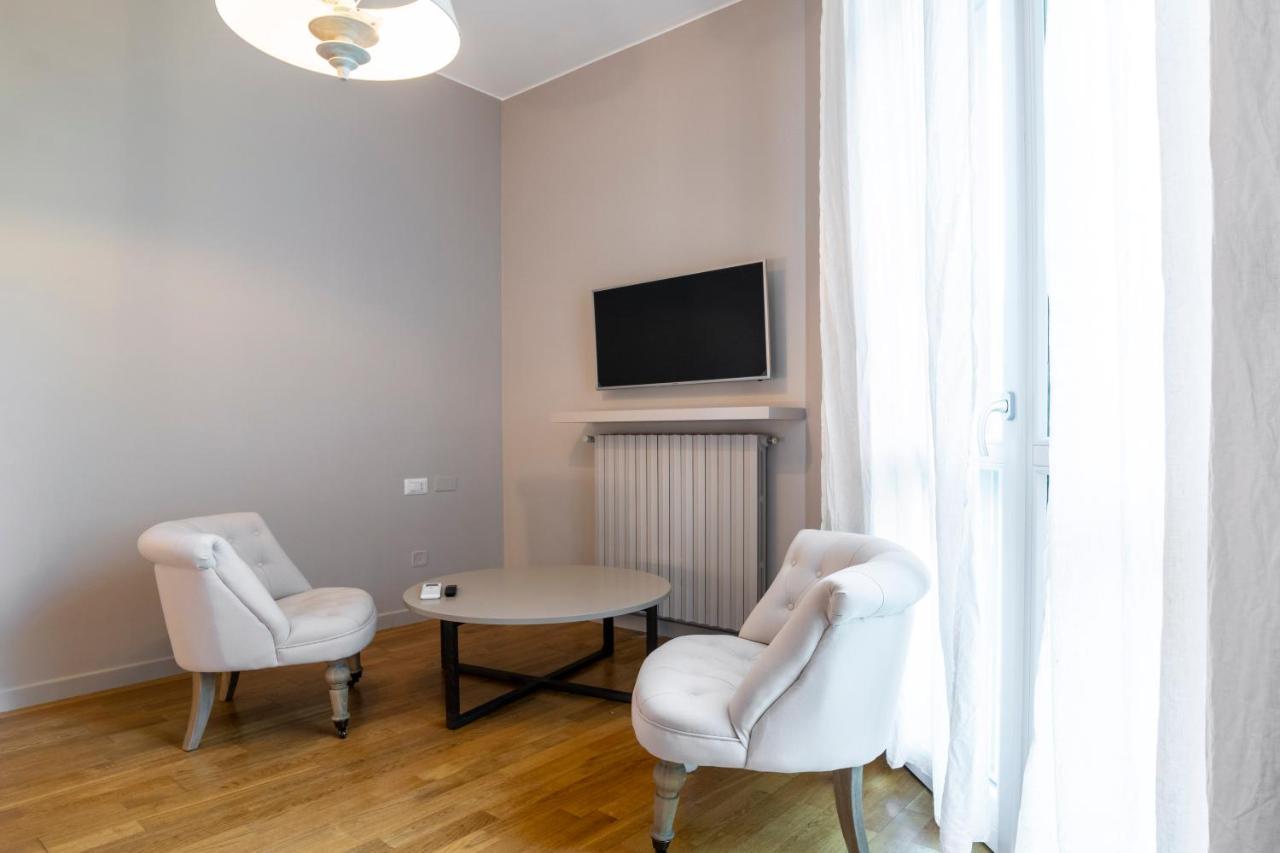 Ferienwohnung Residenza Cornaggia Mailand Exterior foto